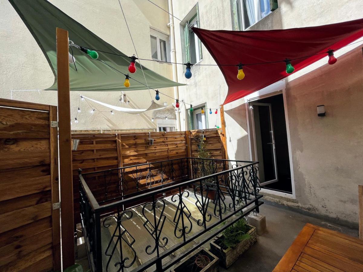 Escapade A Lourdes Dans Beau T2 Avec Terrasse - Proche Gare Et Centre Ville Exterior foto